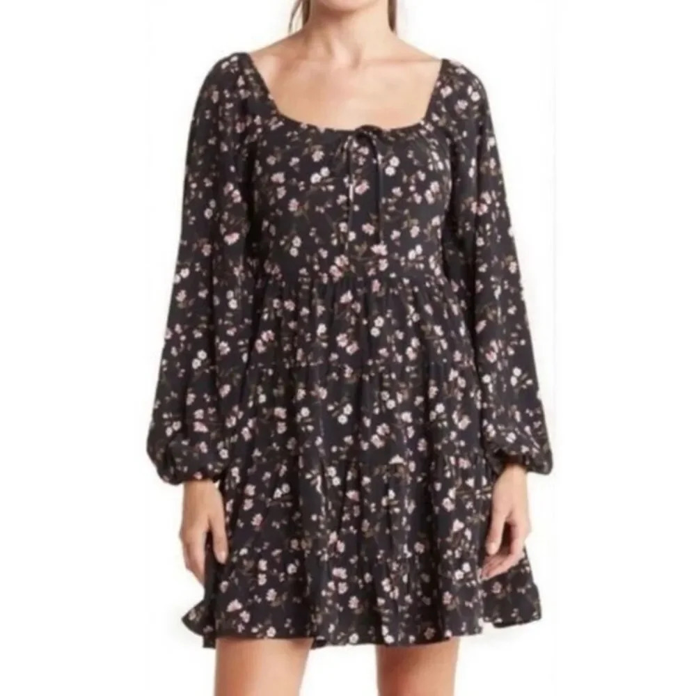 WAYF Black Ditsy Tiered Floral Boho Mini Dress Sz S